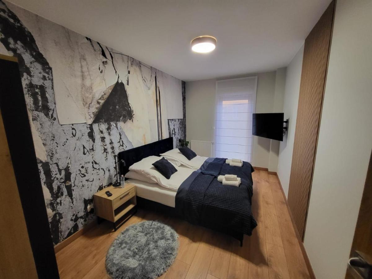 Apartamenty Hallera 4 Jarocin Exterior photo